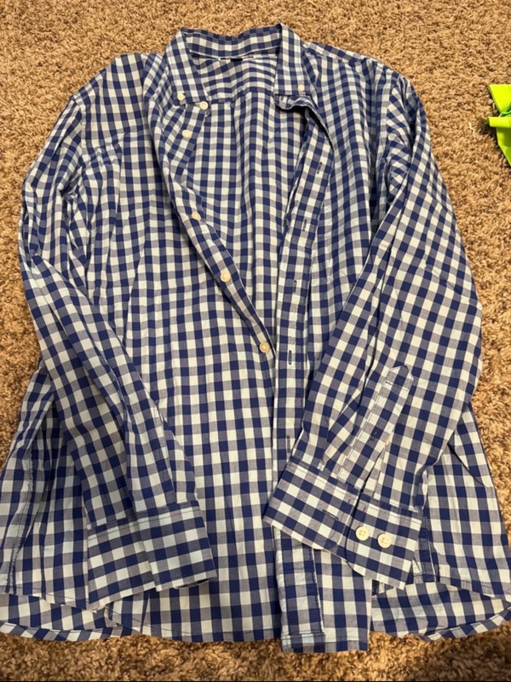 Club Room Blue and White Gingham Button-Down Shirt